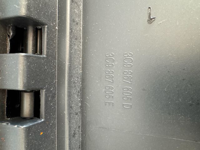 bontott VW PASSAT B6 Csomagtérajtó Kárpit