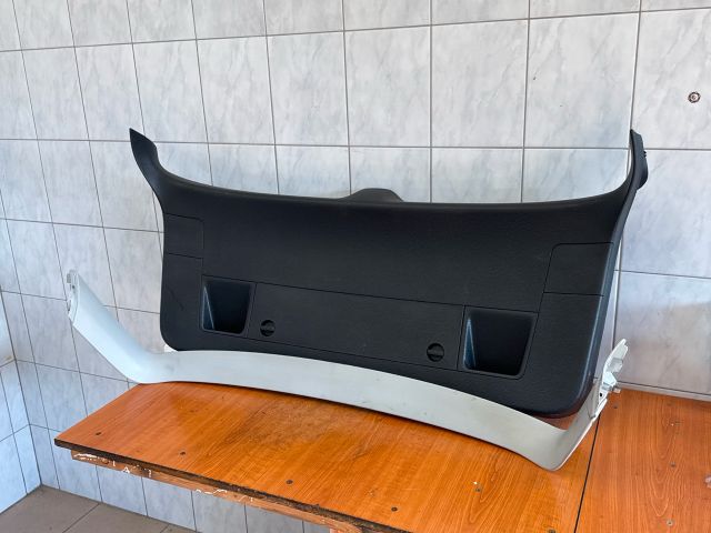 bontott VW PASSAT B6 Csomagtérajtó Kárpit