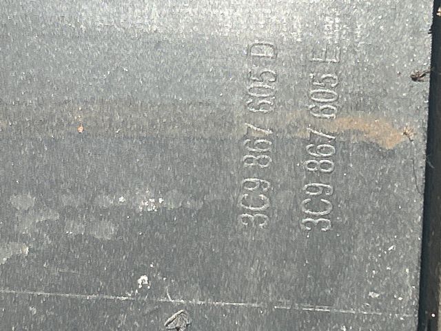 bontott VW PASSAT B6 Csomagtérajtó Kárpit