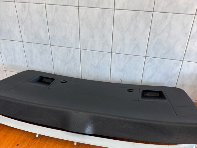 bontott VW PASSAT B6 Csomagtérajtó Kárpit