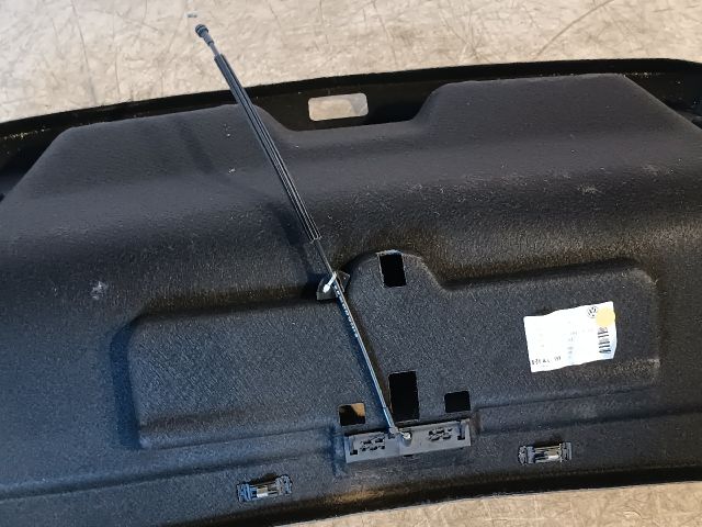 bontott VW PASSAT B6 Csomagtérajtó Kárpit