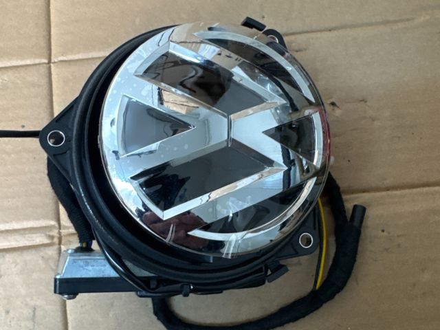 bontott VW PASSAT B6 Csomagtérajtó Kilincs