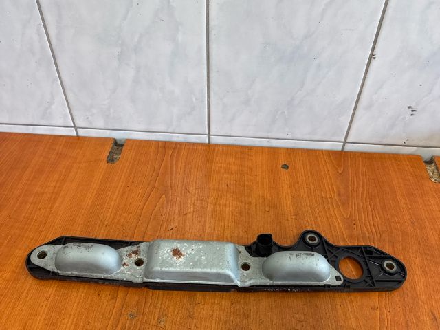 bontott VW PASSAT B6 Csomagtérajtó Kilincs