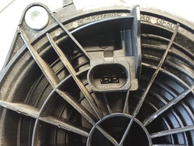 bontott VW PASSAT B6 Csomagtérajtó Kilincs