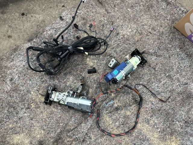 bontott VW PASSAT B6 Csomagtérajtó Motor