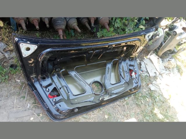 bontott VW PASSAT B6 Csomagtérajtó (Részeivel)