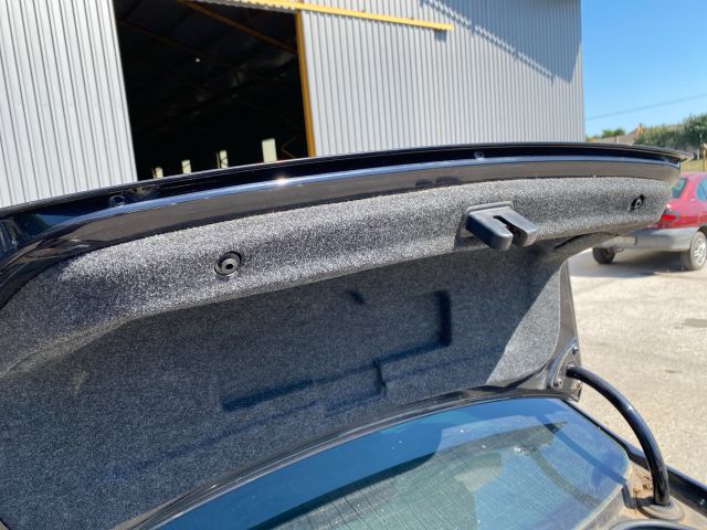 bontott VW PASSAT B6 Csomagtérajtó (Üres lemez)