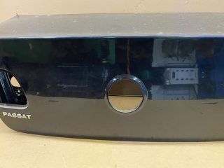 bontott VW PASSAT B6 Csomagtérajtó (Üres lemez)