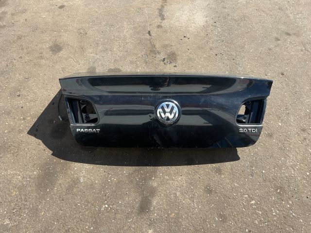 bontott VW PASSAT B6 Csomagtérajtó (Üres lemez)