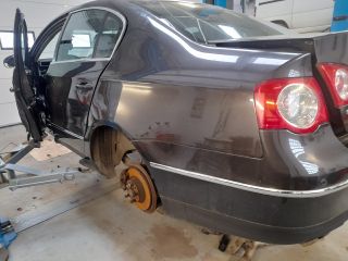 bontott VW PASSAT B6 Csomagtérajtó (Üres lemez)