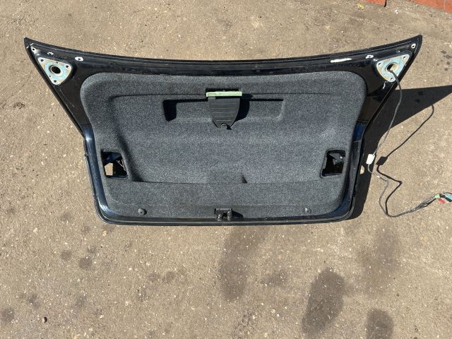 bontott VW PASSAT B6 Csomagtérajtó (Üres lemez)