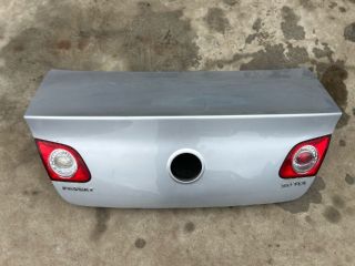 bontott VW PASSAT B6 Csomagtérajtó (Üres lemez)