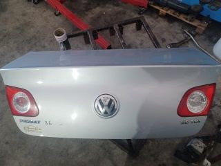bontott VW PASSAT B6 Csomagtérajtó (Üres lemez)