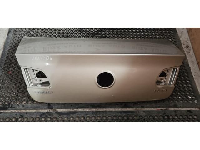 bontott VW PASSAT B6 Csomagtérajtó (Üres lemez)