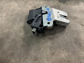 bontott VW PASSAT B6 Csomagtérajtó Zárszerkezet