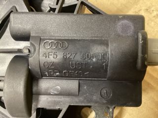 bontott VW PASSAT B6 Csomagtérajtó Zárszerkezet