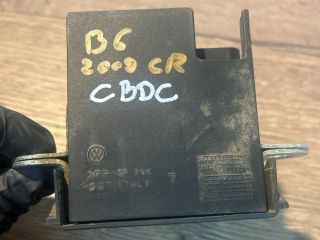 bontott VW PASSAT B6 Csomagtérajtó Zárszerkezet