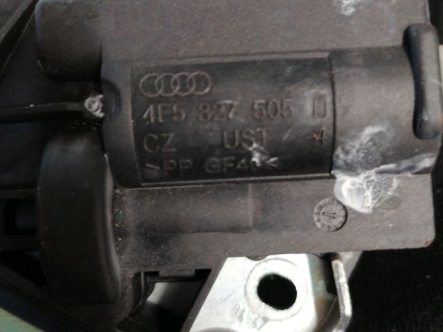 bontott VW PASSAT B6 Csomagtérajtó Zárszerkezet