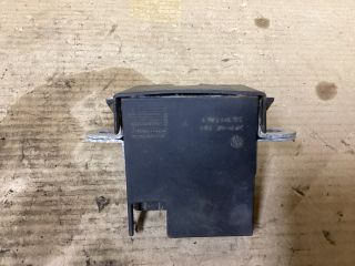 bontott VW PASSAT B6 Csomagtérajtó Zárszerkezet