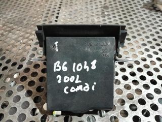 bontott VW PASSAT B6 Csomagtérajtó Zárszerkezet