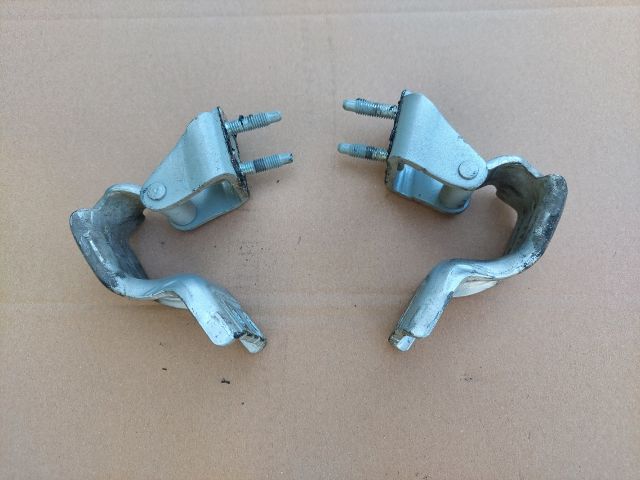 bontott VW PASSAT B6 Csomagtérajtó Zsanér