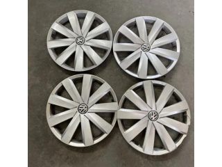 bontott VW PASSAT B6 Dísztárcsa (1 db)