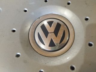 bontott VW PASSAT B6 Dísztárcsa (1 db)