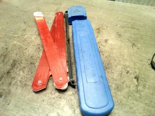 bontott VW PASSAT B6 Elakadásjelző Háromszög