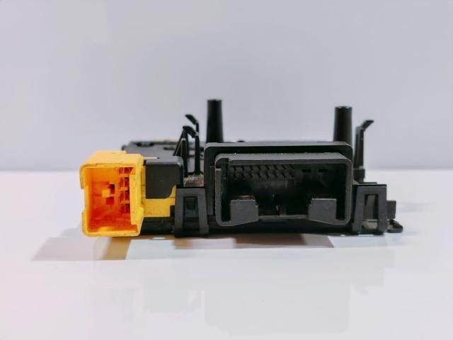 bontott VW PASSAT B6 Elektronika (Magában)