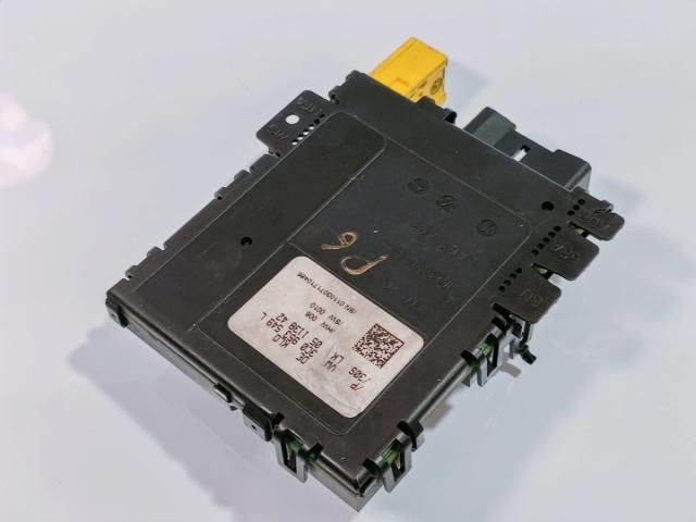 bontott VW PASSAT B6 Elektronika (Magában)