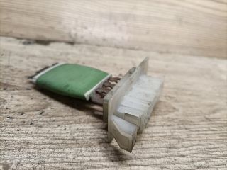 bontott VW PASSAT B6 Előtét Ellenállás Fűtőmotor