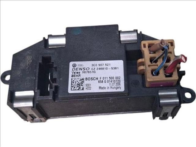 bontott VW PASSAT B6 Előtét Ellenállás Fűtőmotor