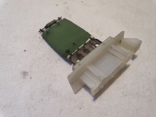 bontott VW PASSAT B6 Előtét Ellenállás Fűtőmotor