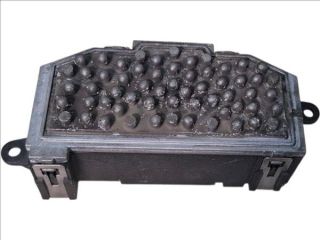 bontott VW PASSAT B6 Előtét Ellenállás Fűtőmotor