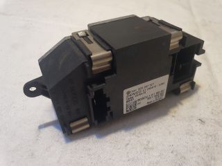 bontott VW PASSAT B6 Előtét Ellenállás Fűtőmotor