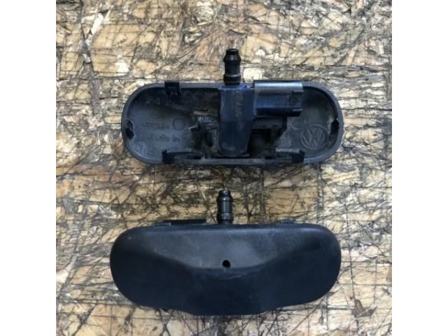 bontott VW PASSAT B6 Első Ablakmosó Fúvóka