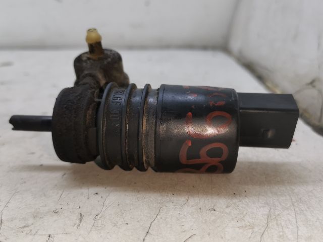 bontott VW PASSAT B6 Első Ablakmosó Szivattyú