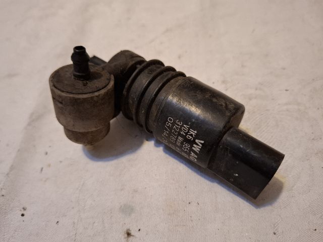 bontott VW PASSAT B6 Első Ablakmosó Szivattyú