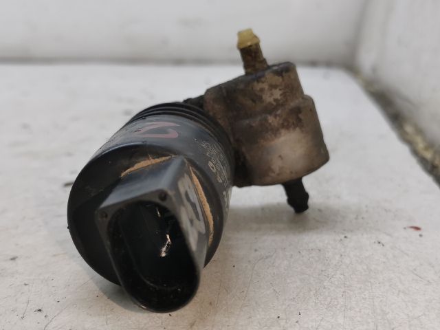 bontott VW PASSAT B6 Első Ablakmosó Szivattyú