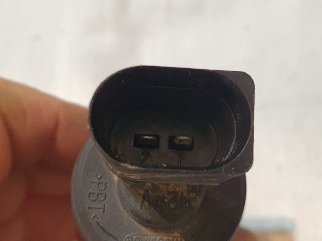 bontott VW PASSAT B6 Első Ablakmosó Szivattyú