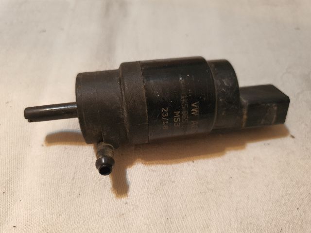 bontott VW PASSAT B6 Első Ablakmosó Szivattyú