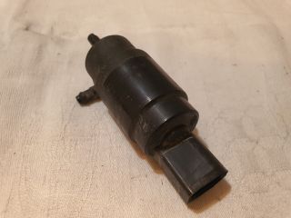 bontott VW PASSAT B6 Első Ablakmosó Szivattyú