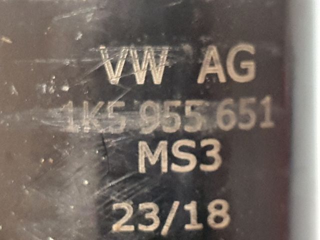 bontott VW PASSAT B6 Első Ablakmosó Szivattyú