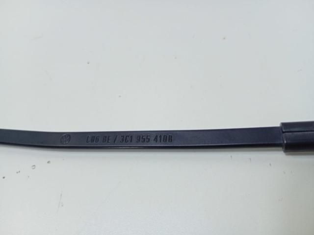 bontott VW PASSAT B6 Első Ablaktörlő Kar