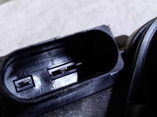 bontott VW PASSAT B6 Első Ablaktörlő Motor