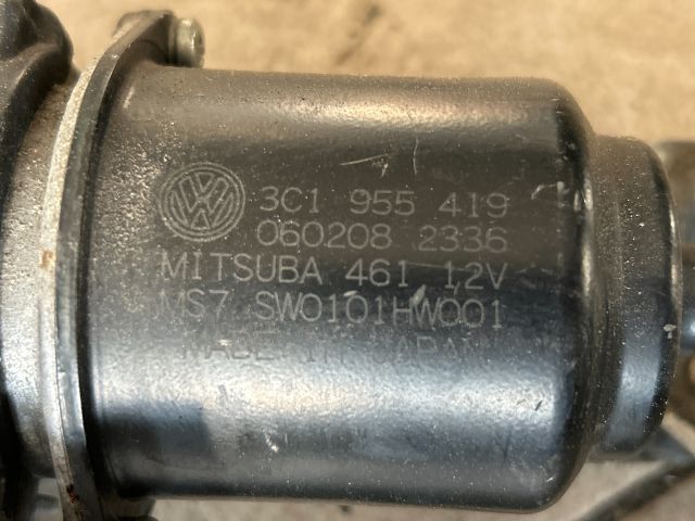 bontott VW PASSAT B6 Első Ablaktörlő Szerkezet Motorral