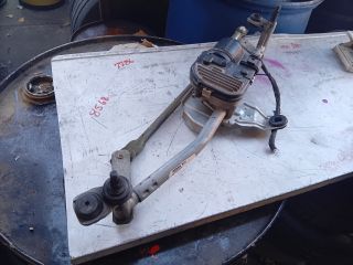 bontott VW PASSAT B6 Első Ablaktörlő Szerkezet Motorral