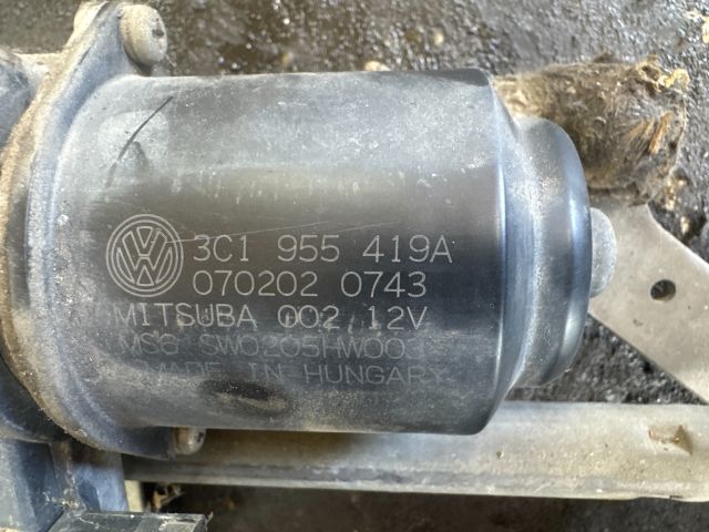 bontott VW PASSAT B6 Első Ablaktörlő Szerkezet Motorral