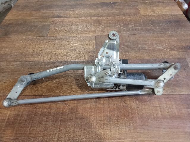 bontott VW PASSAT B6 Első Ablaktörlő Szerkezet Motorral