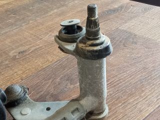 bontott VW PASSAT B6 Első Ablaktörlő Szerkezet Motorral